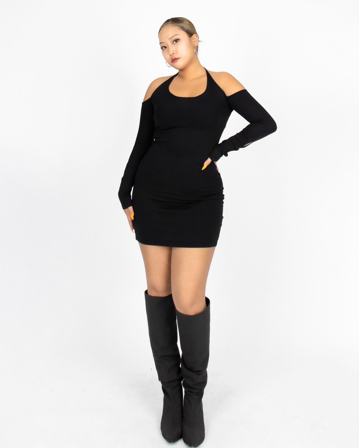 쿨시스(COOLSIS) CS HALTER MINI KNIT DRESS-026 (BLACK)