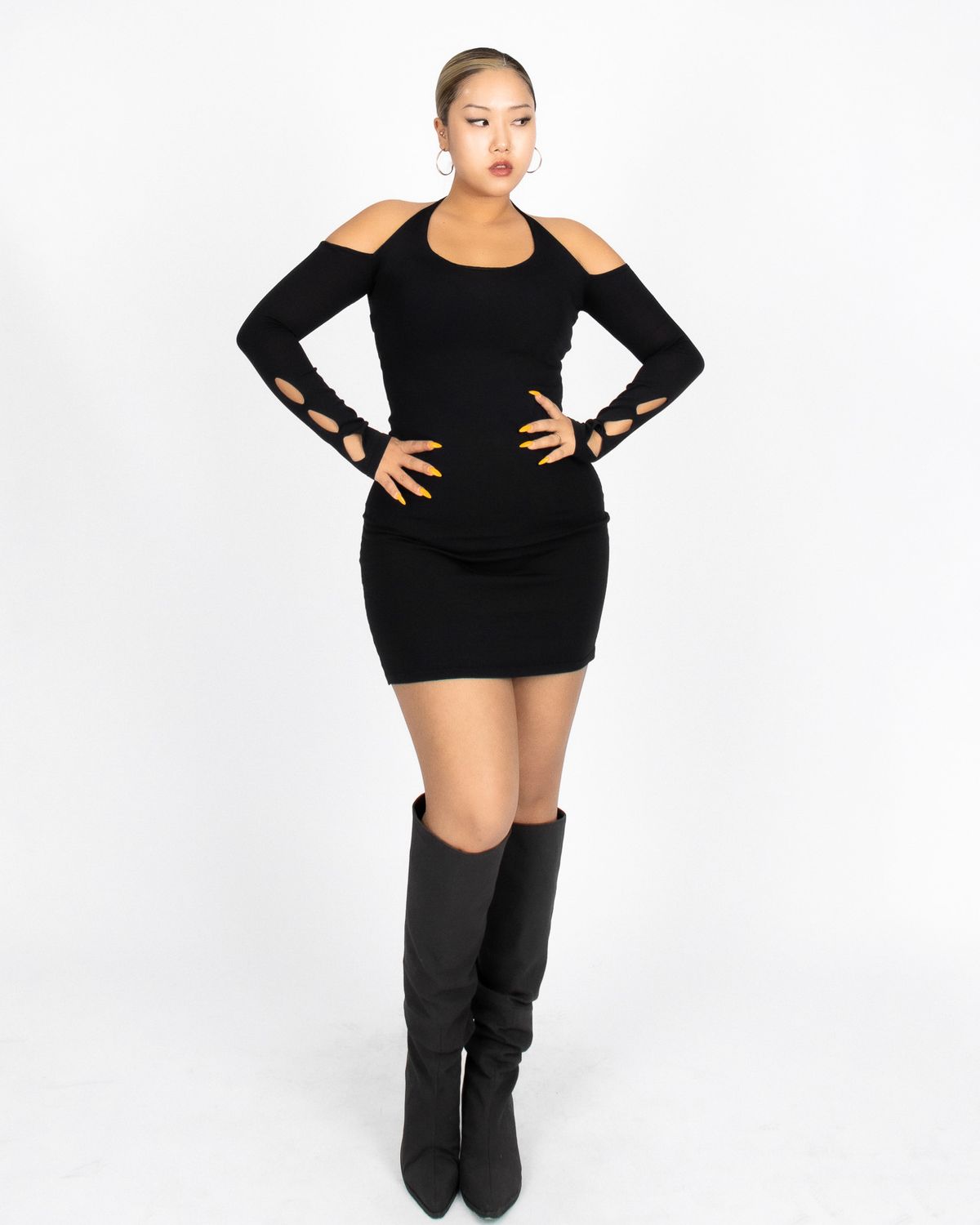 쿨시스(COOLSIS) CS HALTER MINI KNIT DRESS-026 (BLACK)