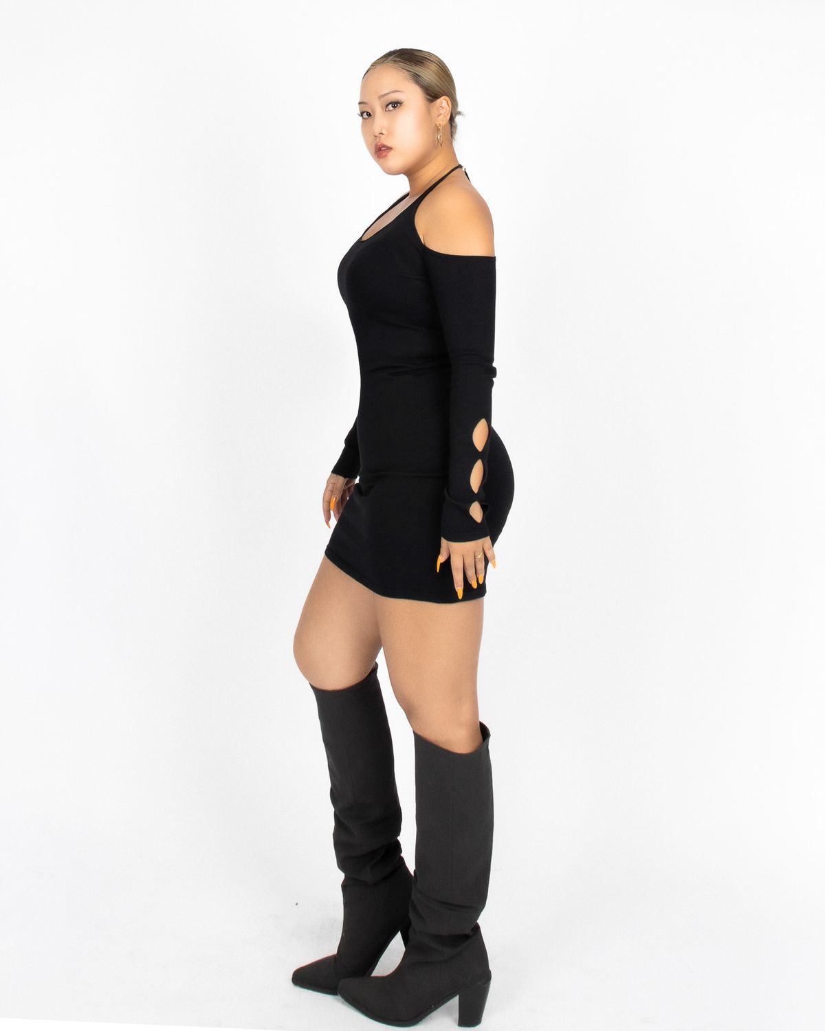 쿨시스(COOLSIS) CS HALTER MINI KNIT DRESS-026 (BLACK)