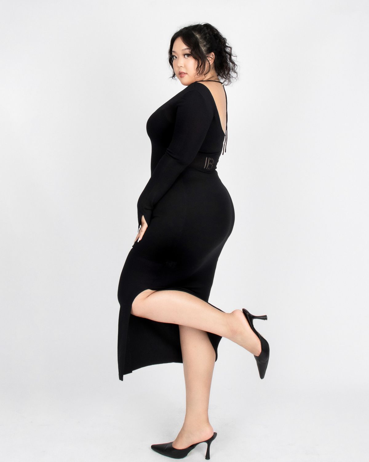 쿨시스(COOLSIS) CS BACK OFF MAXI KNIT DRESS-027 (BLACK)