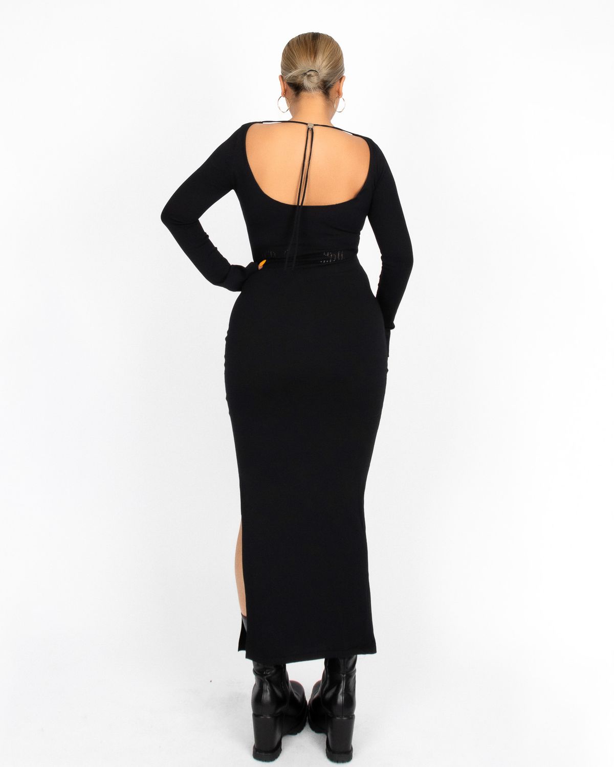 쿨시스(COOLSIS) CS BACK OFF MAXI KNIT DRESS-027 (BLACK)