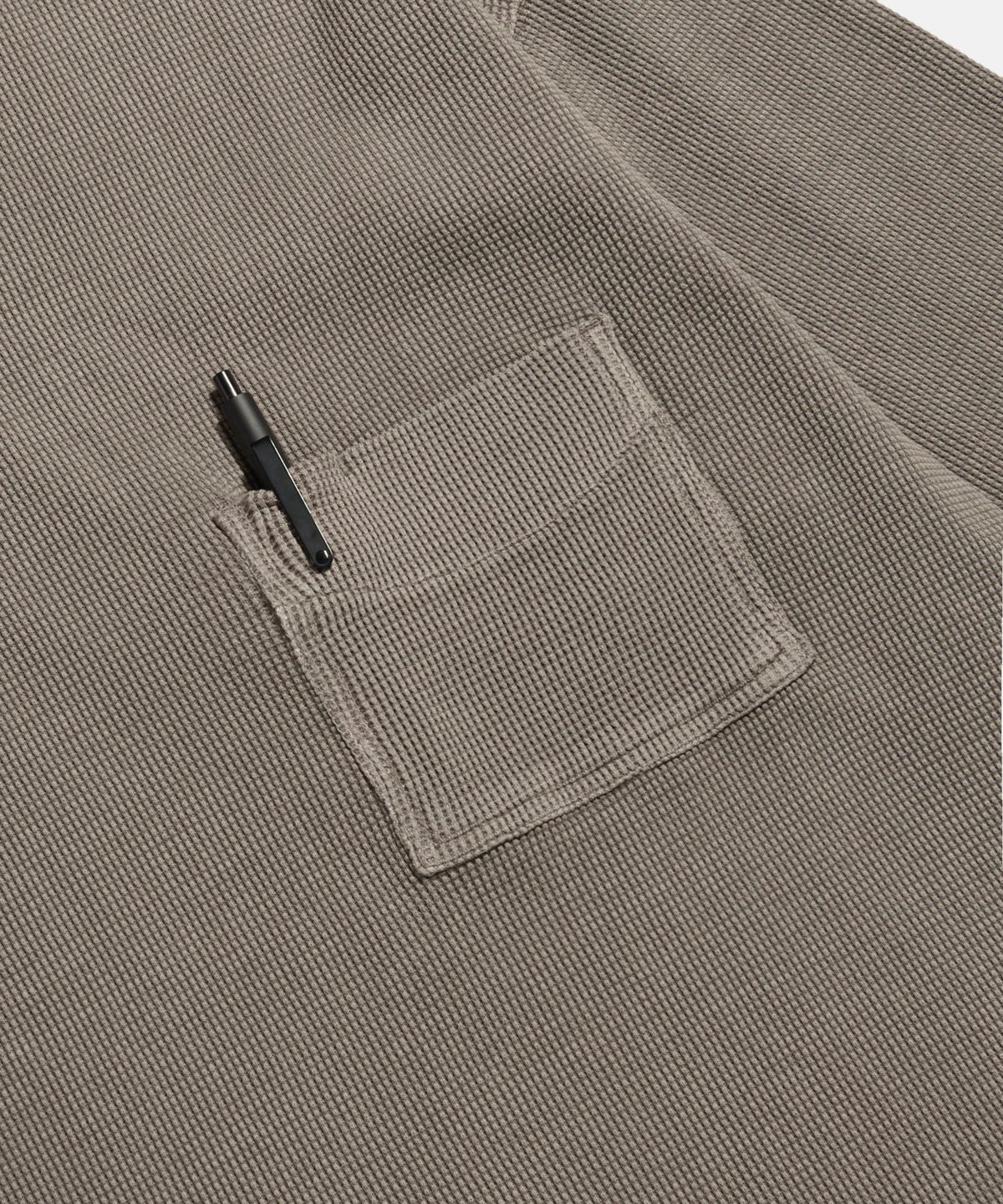에스피오나지(ESPIONAGE) Pigment Thermal L/S Pocket Tee Taupe