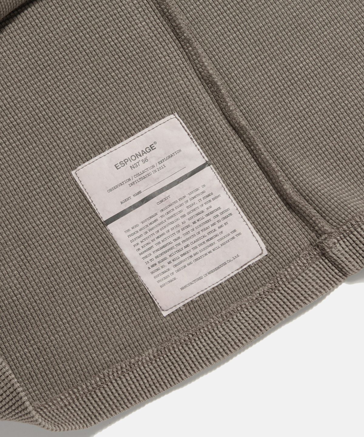 에스피오나지(ESPIONAGE) Pigment Thermal L/S Pocket Tee Taupe