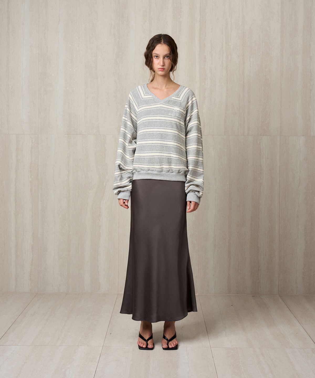 리이(RE RHEE) STRIPED KNIT PULLOVER GRAY