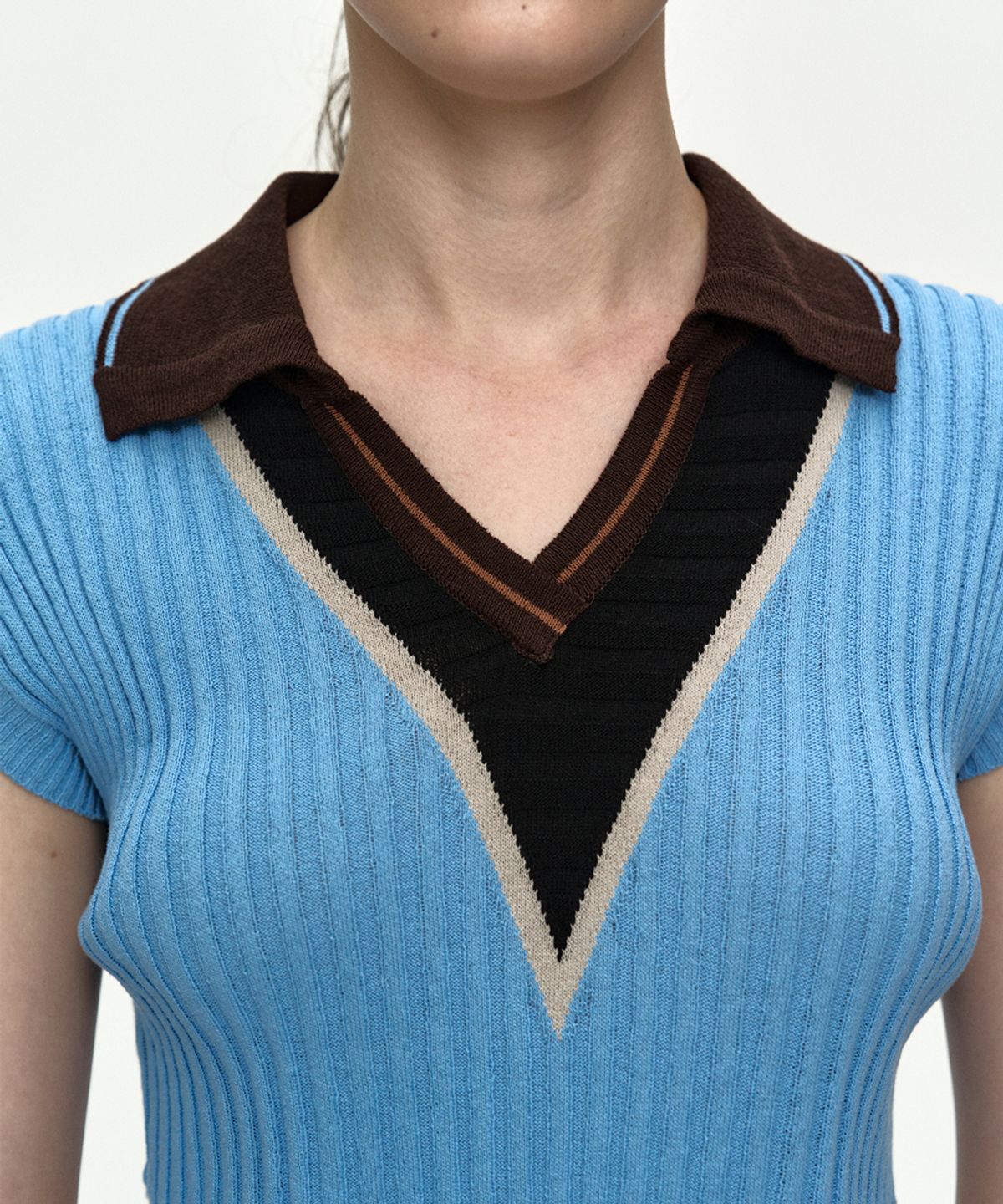 앤더슨벨(ADSB ANDERSSON BELL) COLOR-BLOCKED KNIT POLO VEST atb1498w(BLUE/BROWN)