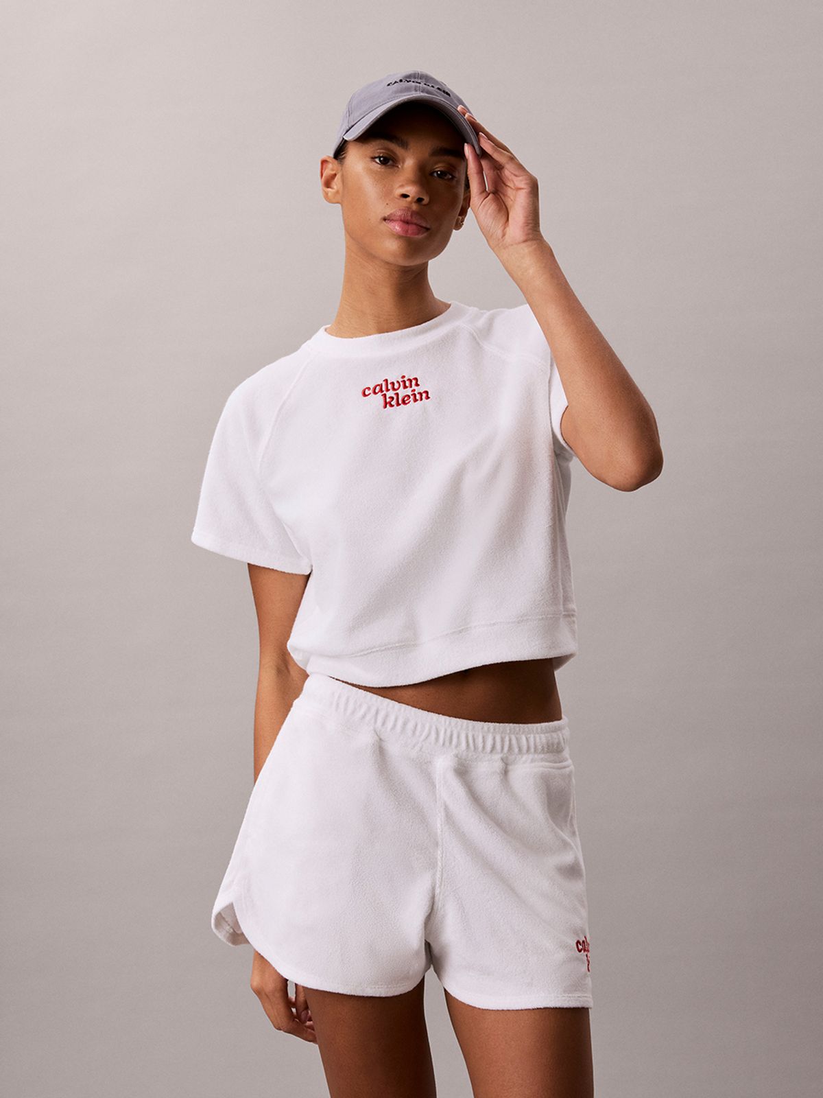 캘빈클라인 진(CALVIN KLEIN JEANS) 여성 타올 크롭 반팔 티셔츠 47G287G YAF