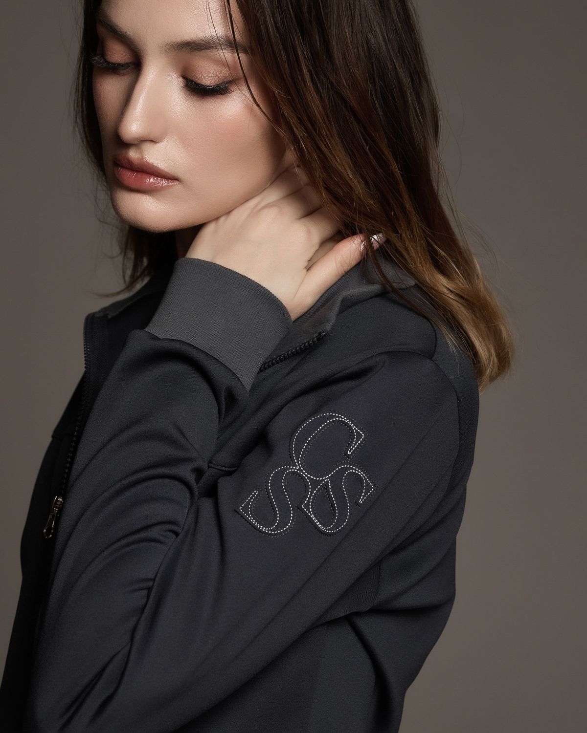 쿨시스(COOLSIS) CS ESSENTIAL JACKET-023 (CHARCOAL)