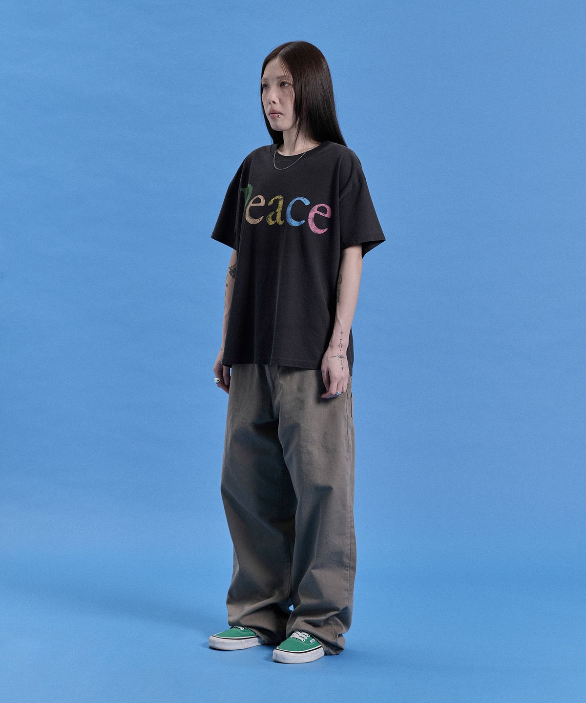 카이소(KYSO) 피스 티셔츠 빈티지 블랙