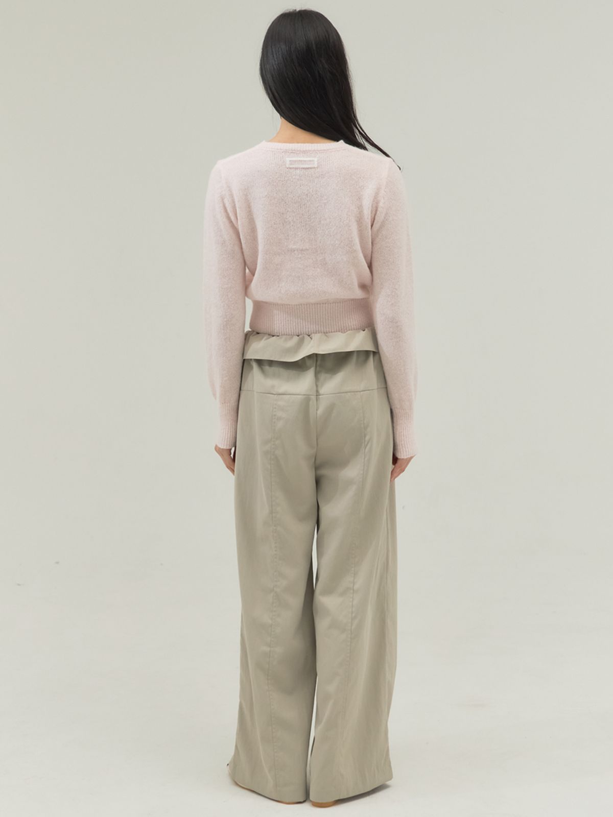 쏘리, 투 머치 러브(SORRY, TOO MUCH LOVE) Drawstring Relaxed Fit Slacks_Beige