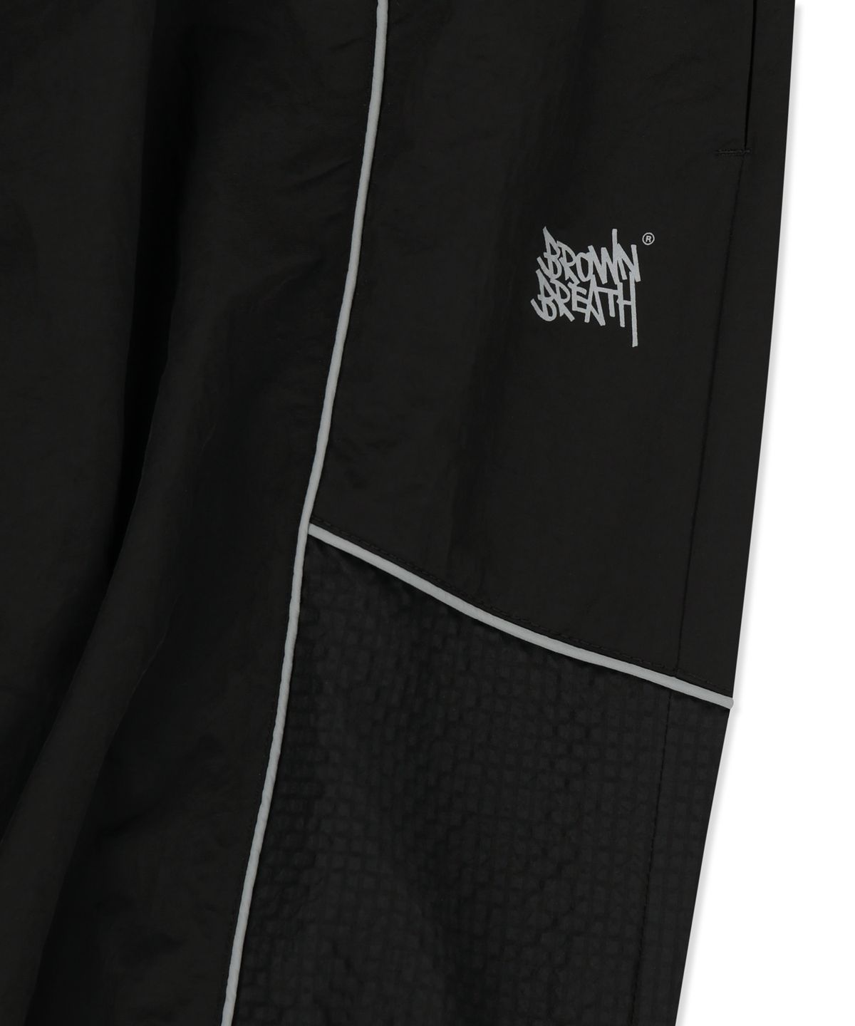 브라운브레스(BROWNBREATH) W TAG SHIRRING PIPING SKIRT - BLACK