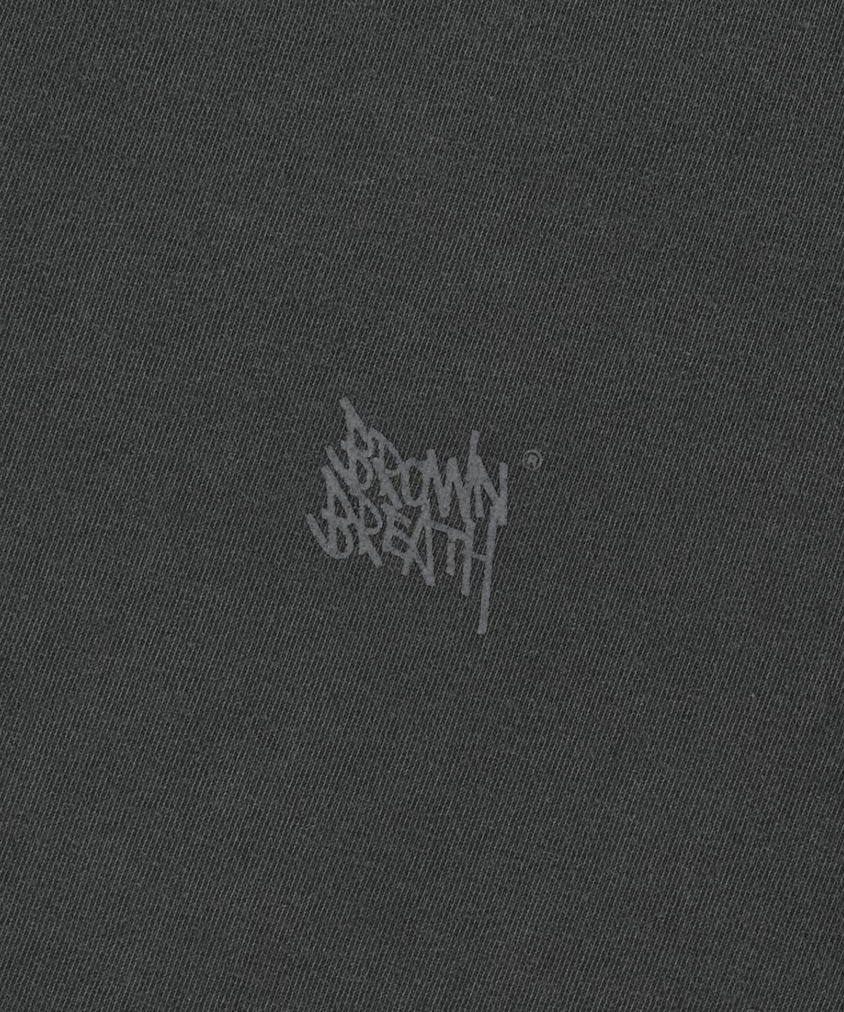 브라운브레스(BROWNBREATH) TAG PIGMENT TEE - CHARCOAL