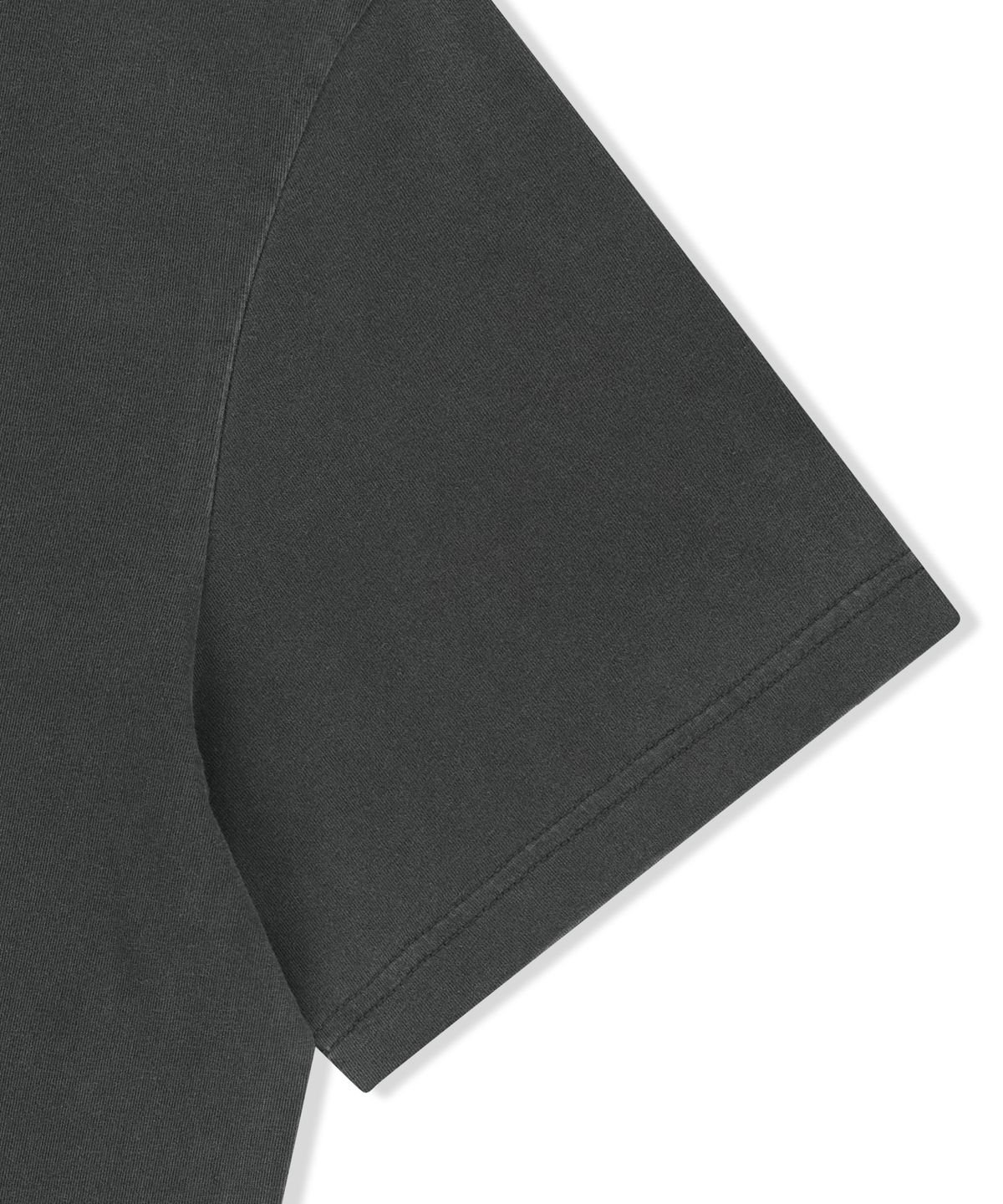 브라운브레스(BROWNBREATH) TAG PIGMENT TEE - CHARCOAL