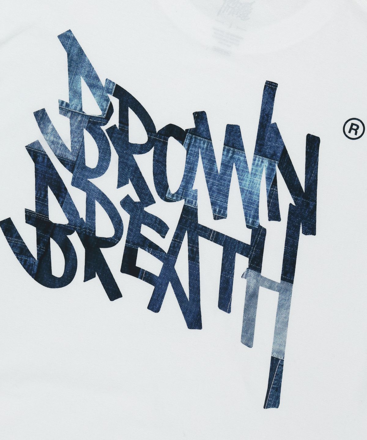 브라운브레스(BROWNBREATH) PATCHWORK TAG V.2 TEE - WHITE