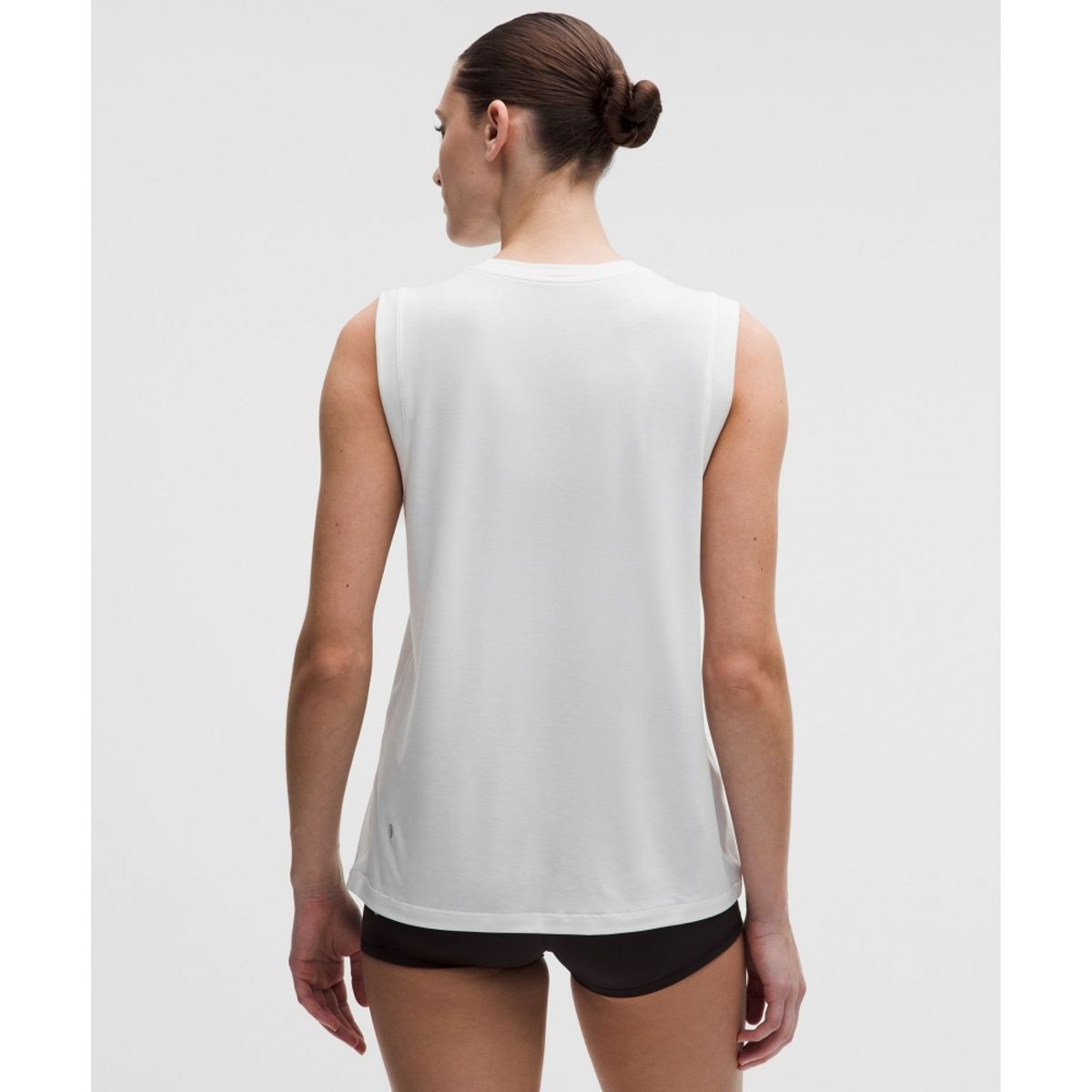 룰루레몬(LULULEMON) 저지 트레이닝 머슬 탱크탑 *롱  WHT
