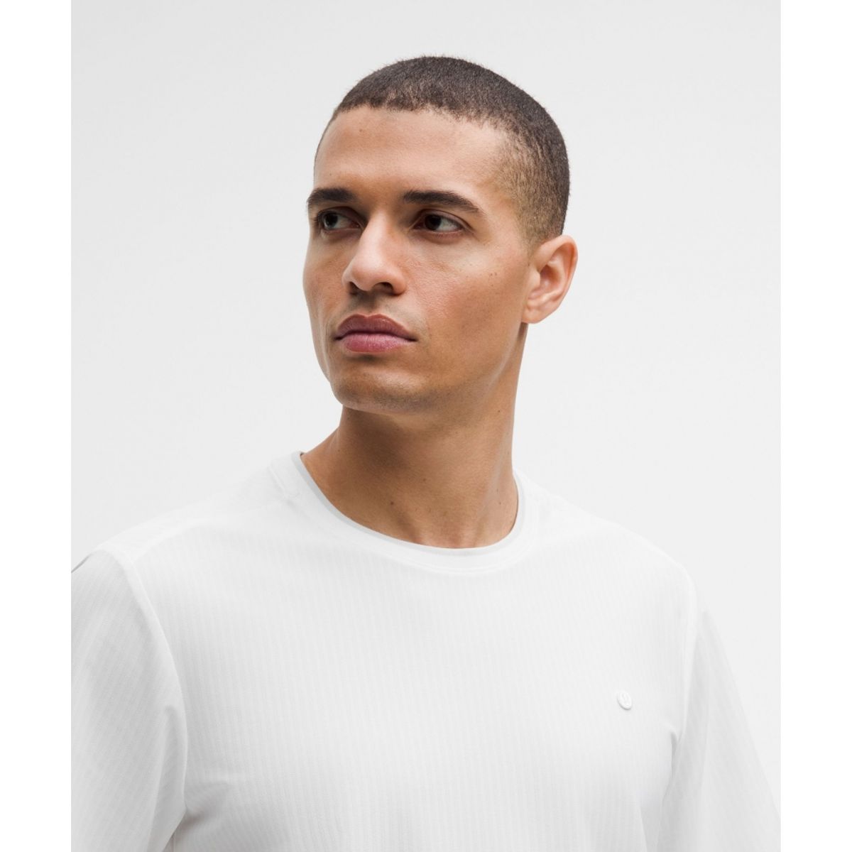 룰루레몬(LULULEMON) UV 프로텍티브 스트라이프 메쉬 테니스 셔츠  WHT