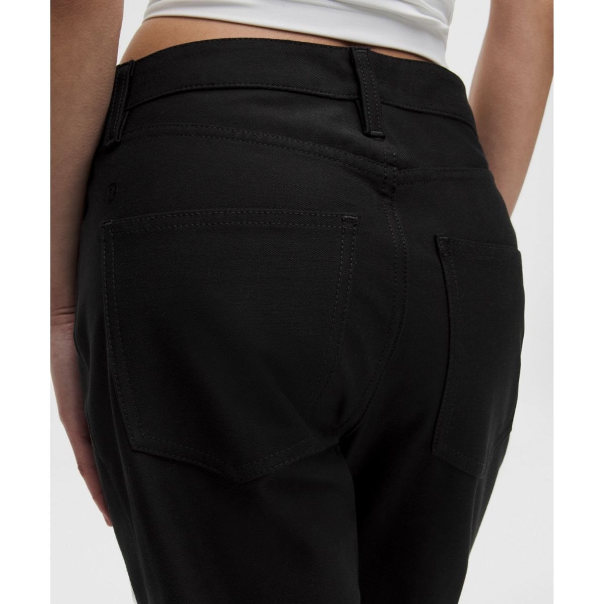 룰루레몬(LULULEMON) 이지파이브 미드라이즈 릴랙스드 스트레이트 팬츠 *아시아 핏  BLK