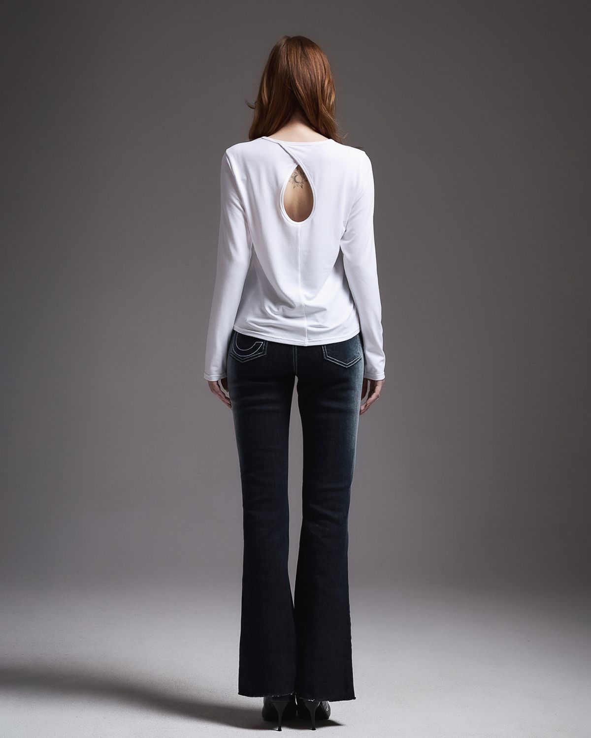 쿨시스(COOLSIS) CS BACK HOLE LINE TOP-052 (WHITE)