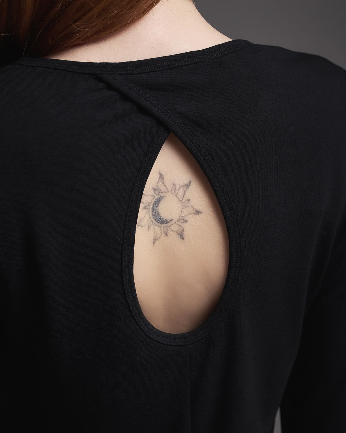 쿨시스(COOLSIS) CS BACK HOLE LINE TOP-052 (BLACK)