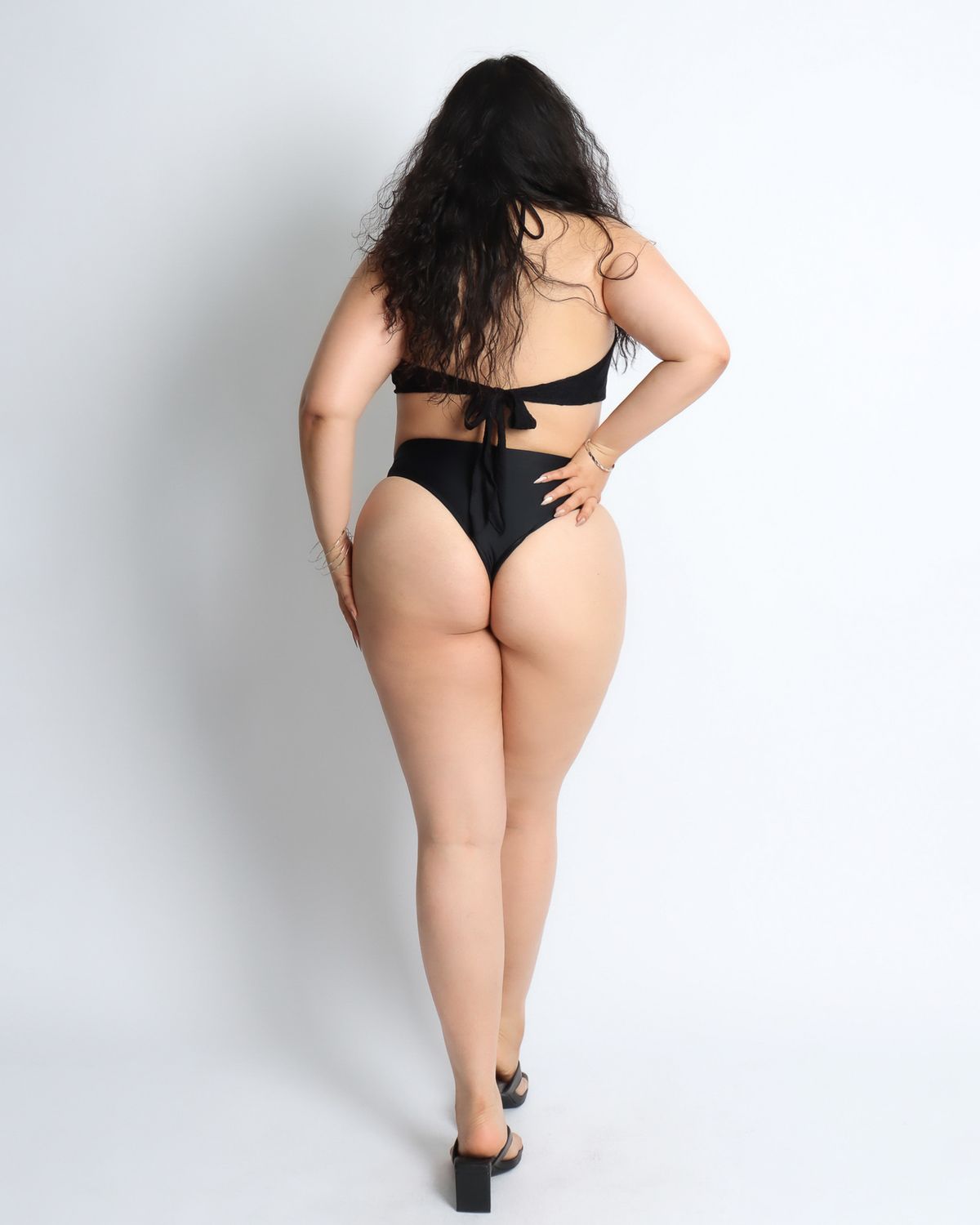 쿨시스(COOLSIS) CS BARELACE BIKINI TOP (BLACK)