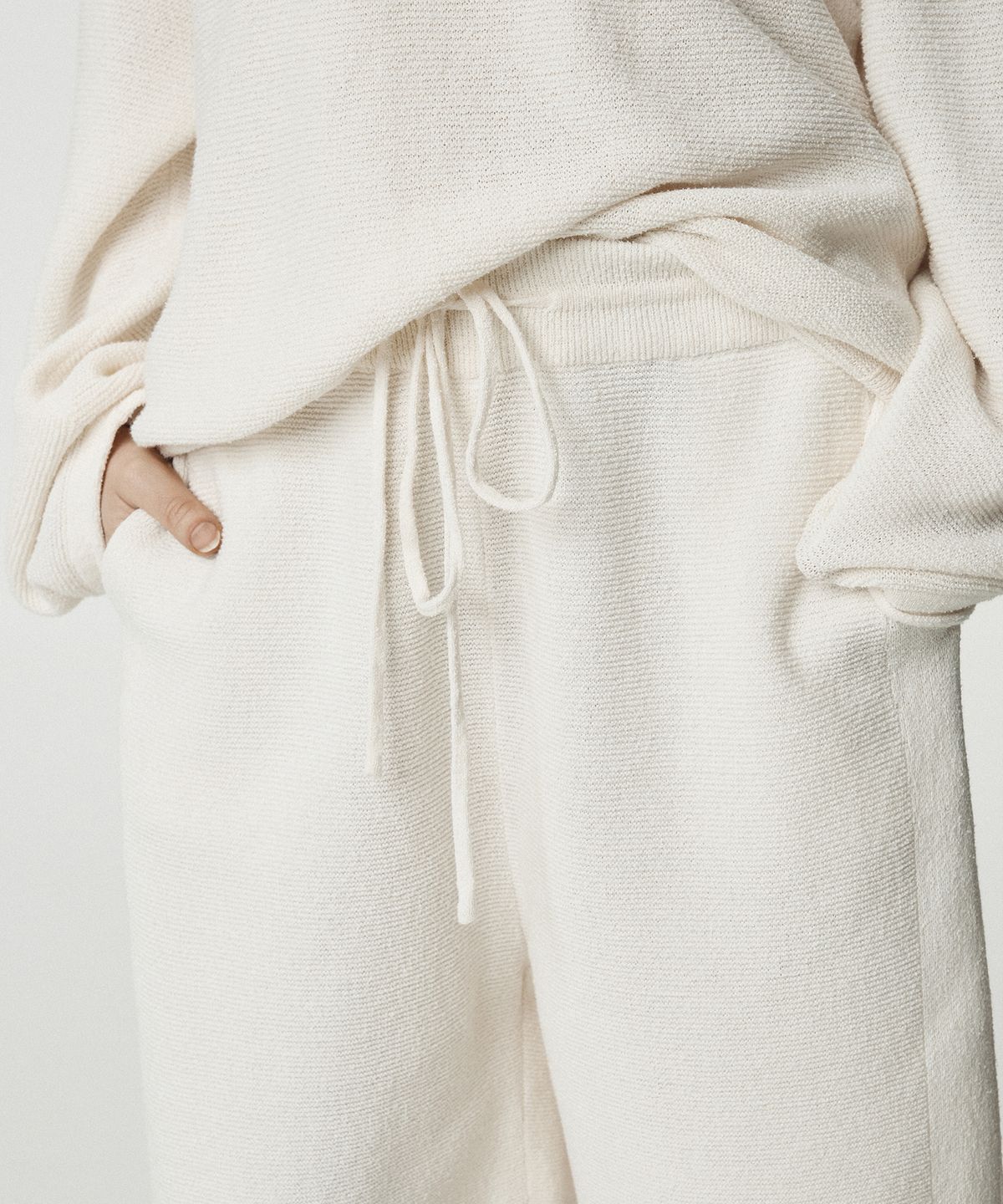 우마뭉(UMARMUNG) Korean Paper & Boucle Shorts_Daylight