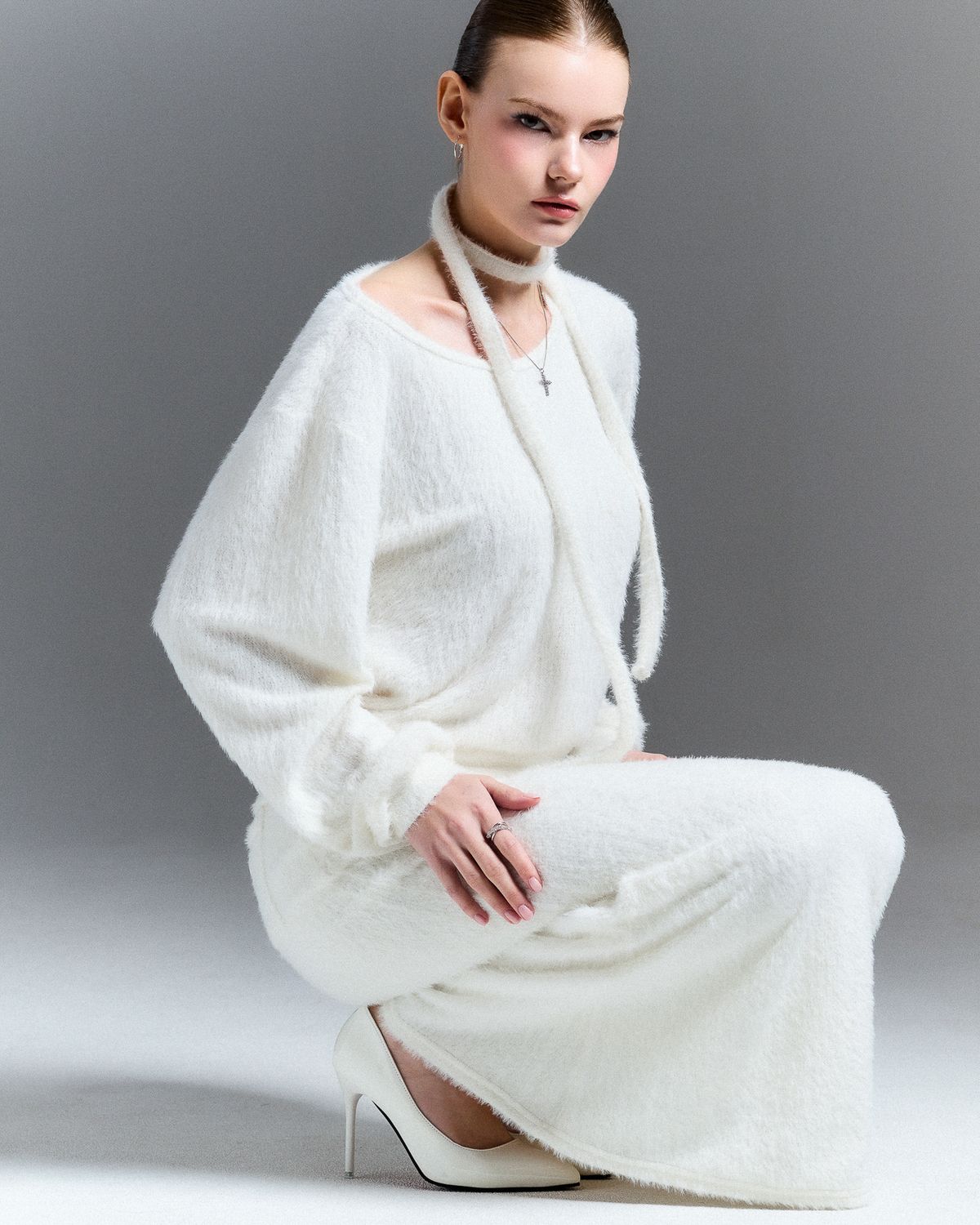 쿨시스(COOLSIS) CS FUR MERMAID LONG SK-059 (WHITE)