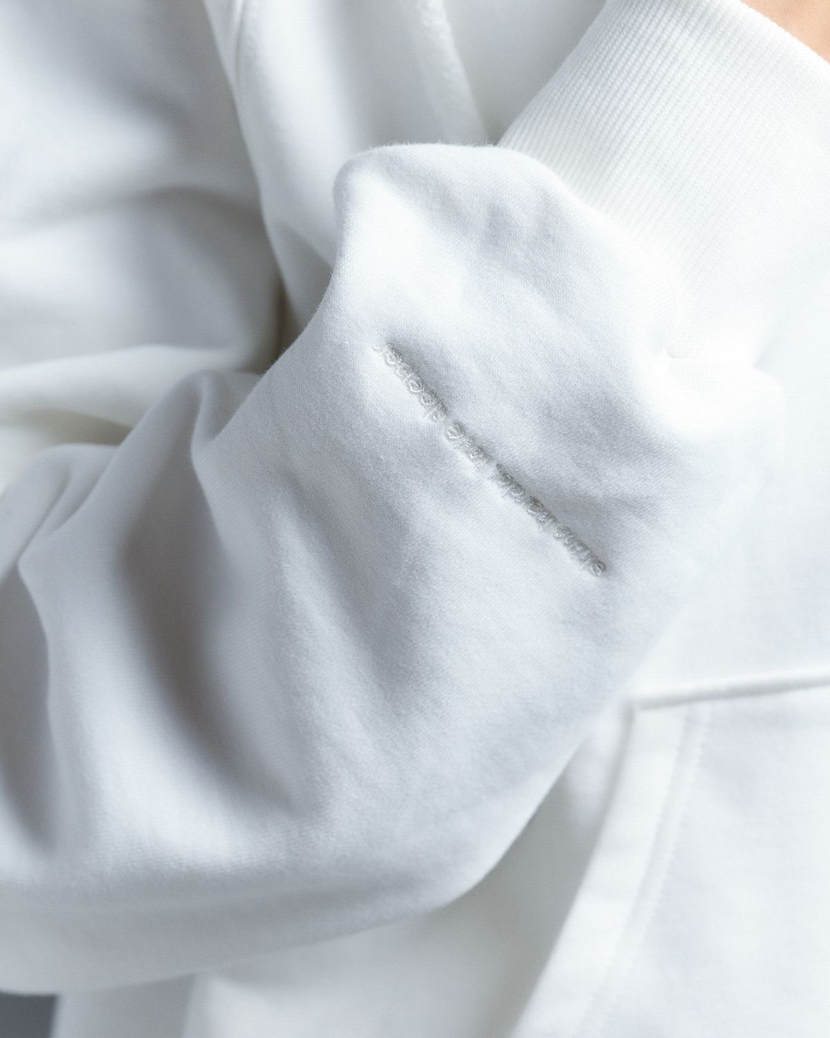 쿨시스(COOLSIS) CS WINTER HOODIE ZIP-020 (WHITE)