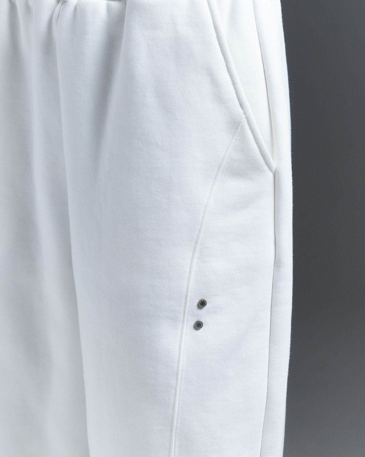 쿨시스(COOLSIS) CS WINTER RIVET PANTS-058 (WHITE)