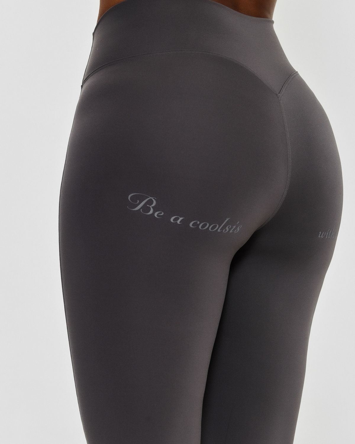 쿨시스(COOLSIS) CS CURVE BOOTCUT LEGGINGS (ASHBROWN)