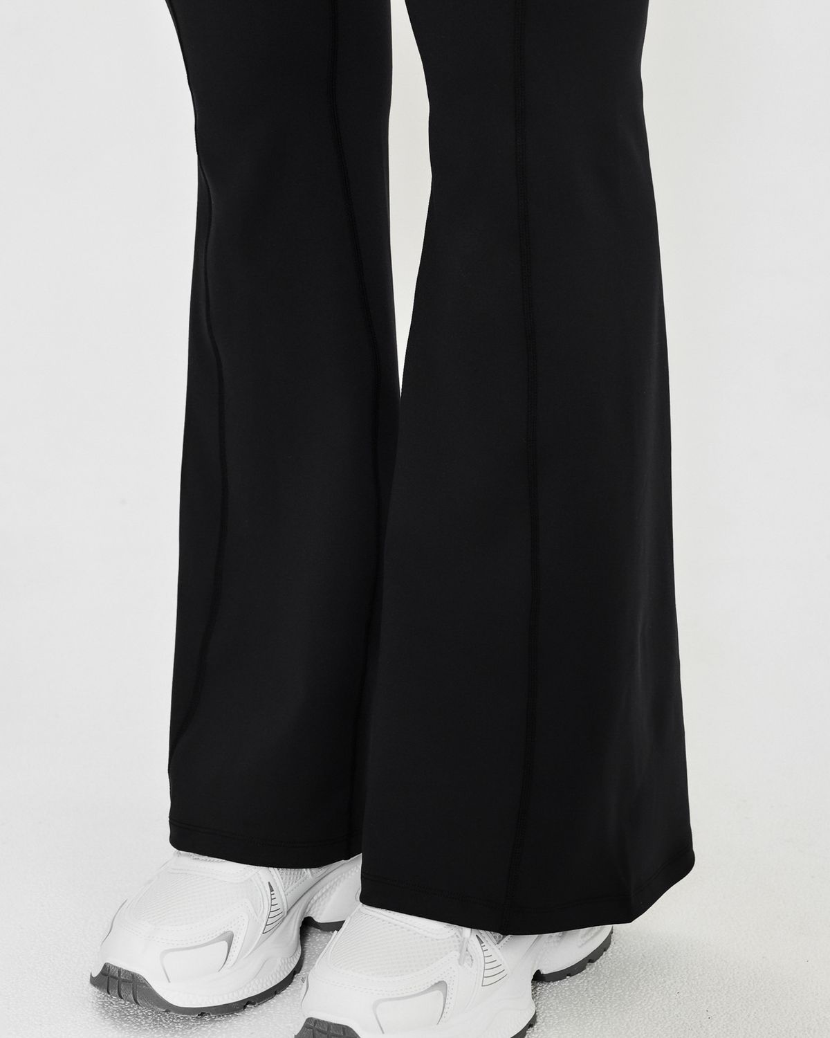 쿨시스(COOLSIS) CS CURVE BOOTCUT LEGGINGS (BLACK)