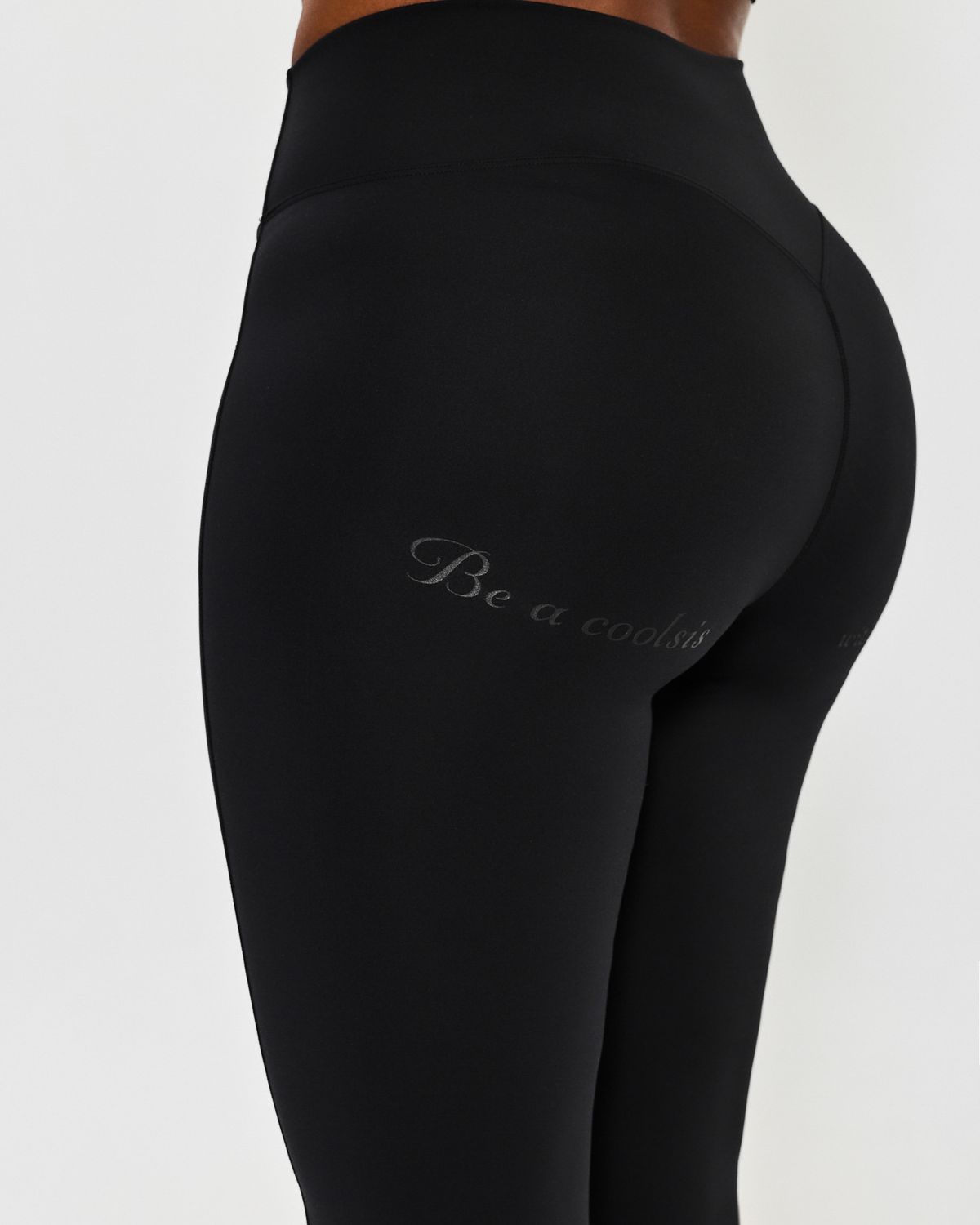 쿨시스(COOLSIS) CS CURVE BOOTCUT LEGGINGS (BLACK)