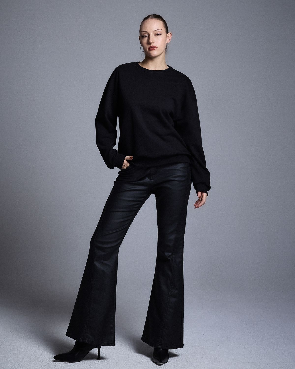 쿨시스(COOLSIS) CS BACKCUT SWEATSHIRT-054 (BLACK)