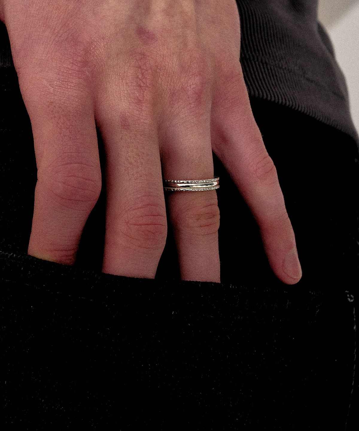 에이지47(AG47) M.C-R-07  Rough Wave Texture Ring