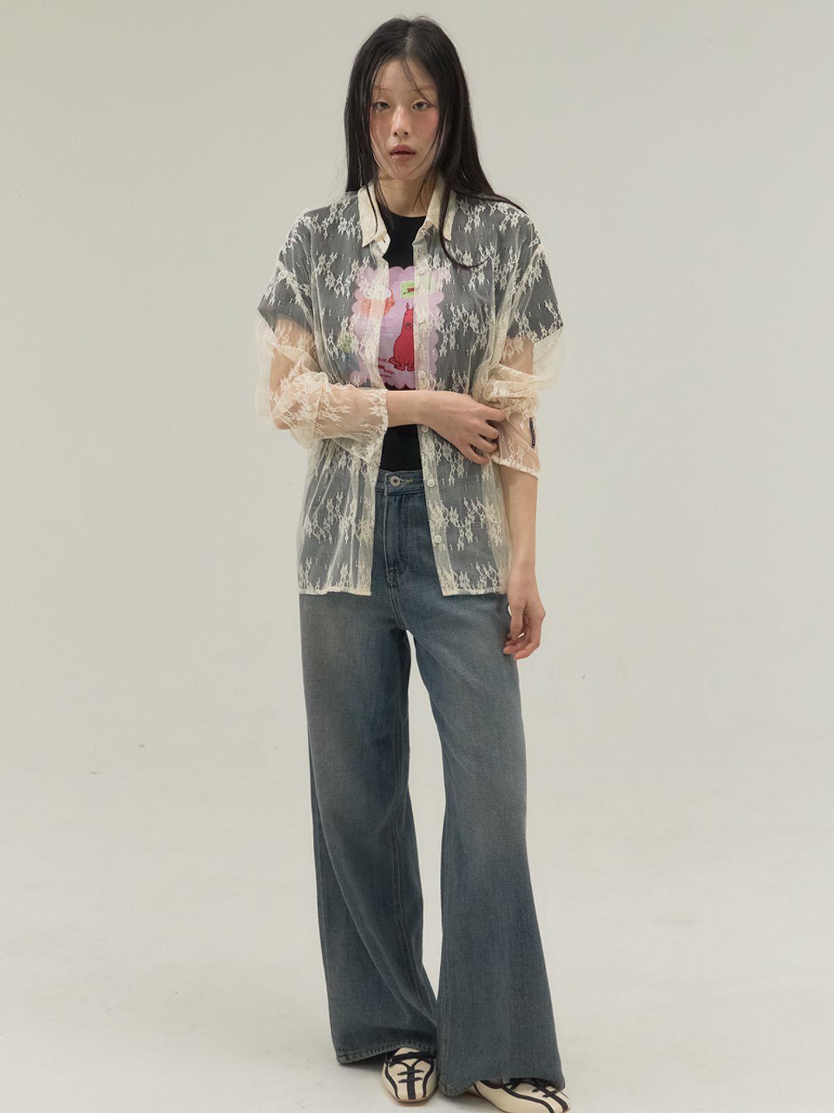 쏘리, 투 머치 러브(SORRY, TOO MUCH LOVE) Sheer Lace Classic Collar Blouse_Cream