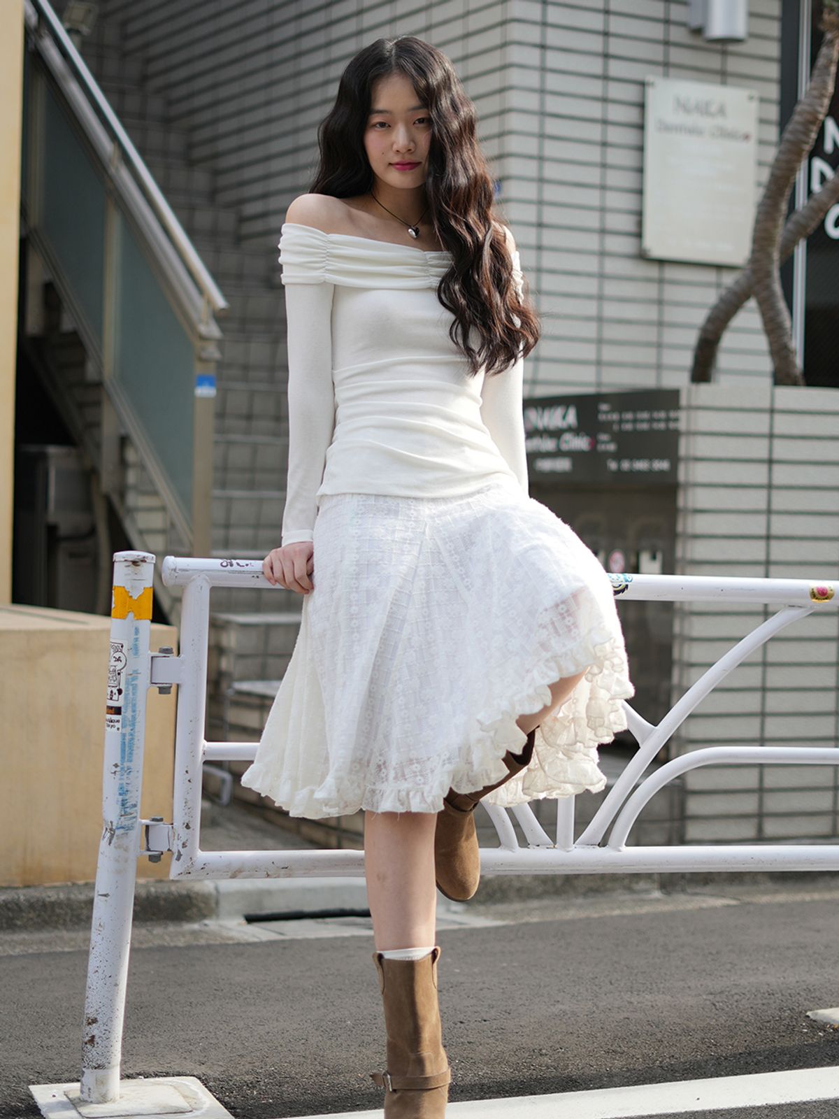 랭앤루(LANGNLU) CLOVI Midi Lace Skirt(클로비)_IVORY