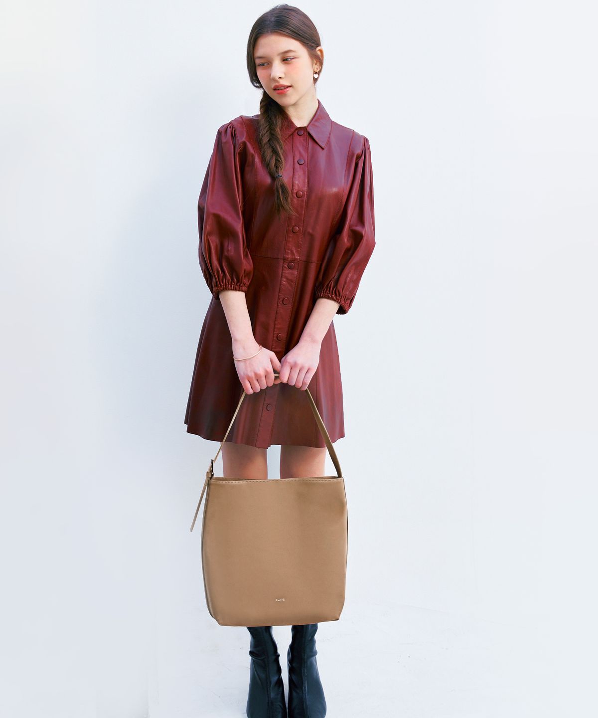 끌라베(CLAVE) 릴리 베이지 토트백 (LILY Beige Tote Bag)