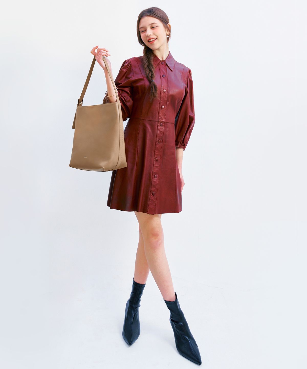 끌라베(CLAVE) 릴리 베이지 토트백 (LILY Beige Tote Bag)