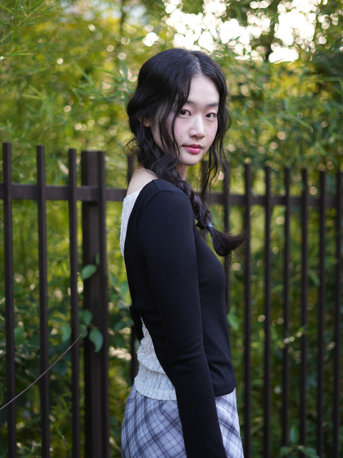 랭앤루(LANGNLU) CIELO Twist Lace Top(시엘로)_BLACK