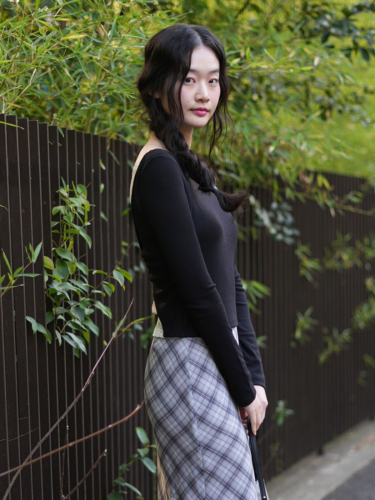 랭앤루(LANGNLU) CIELO Twist Lace Top(시엘로)_BLACK