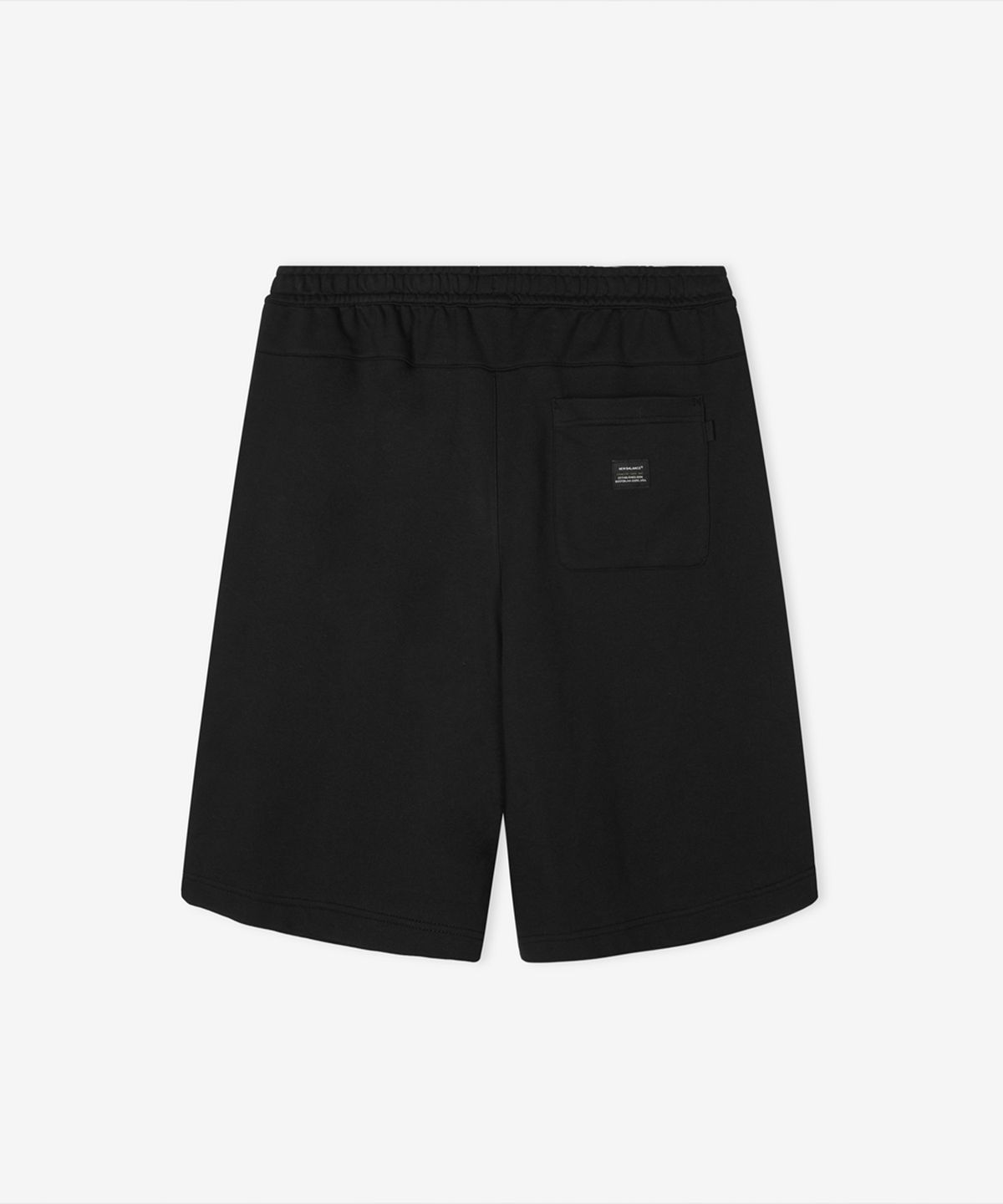 뉴발란스(NEW BALANCE) NBNVG21533 / UNI 에센셜 6부 쇼츠 (BLACK)
