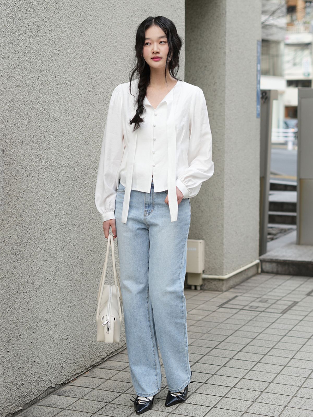 랭앤루(LANGNLU) VIVIER Tie Blouse(비비에)_IVORY