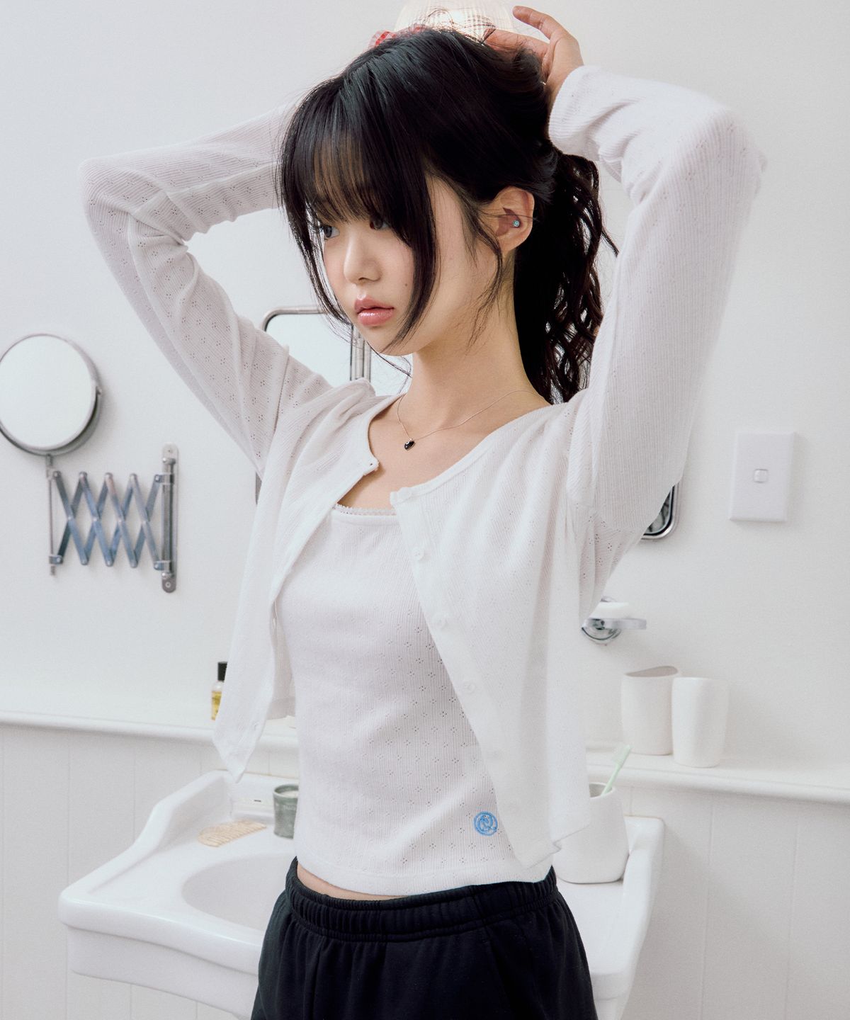 코랄리크(CORALIQUE) 릴렉스 포인텔 가디건 화이트