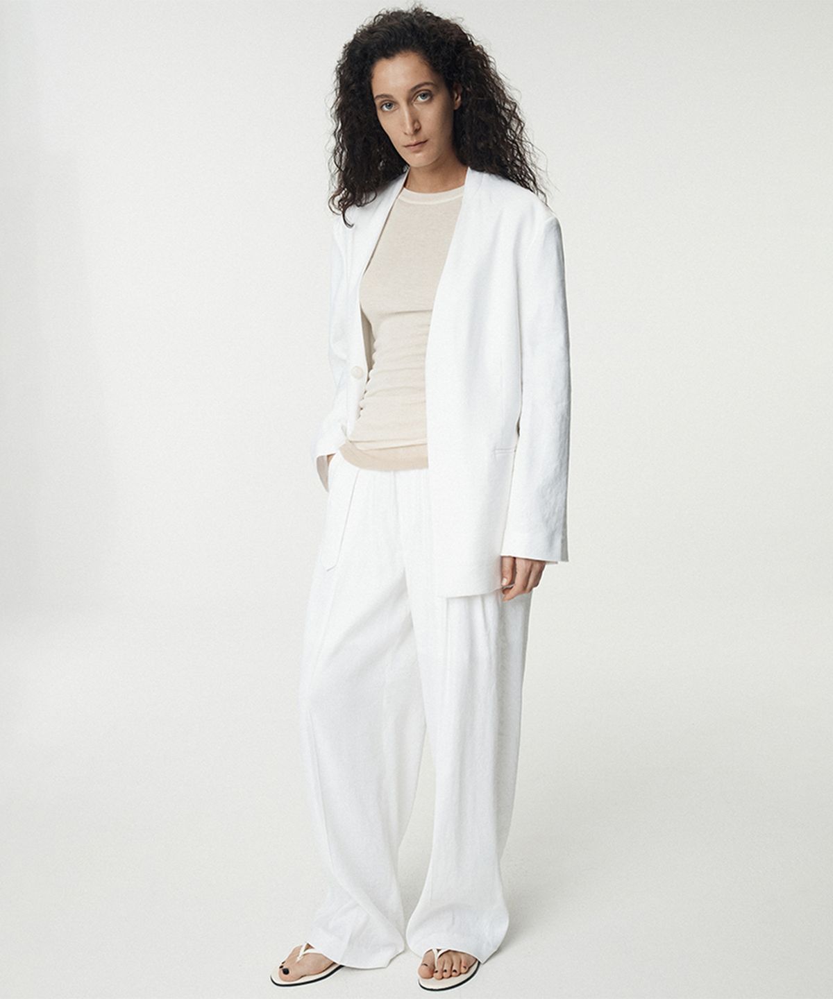 우마뭉(UMARMUNG) Elastic Linen Belted Pants_Off White
