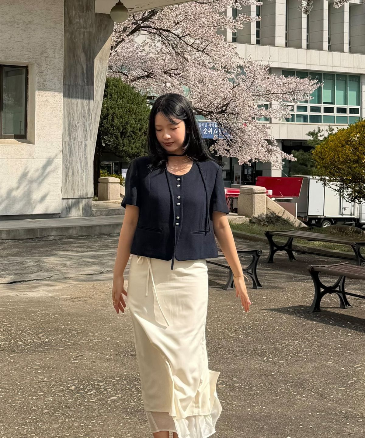 미쏘(MIXXO) 사틴 미디 스커트_MIWWHG426G