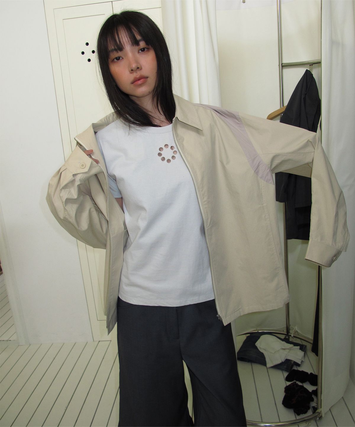 니히(NIEEH) Panel shirt jacket (Beige)