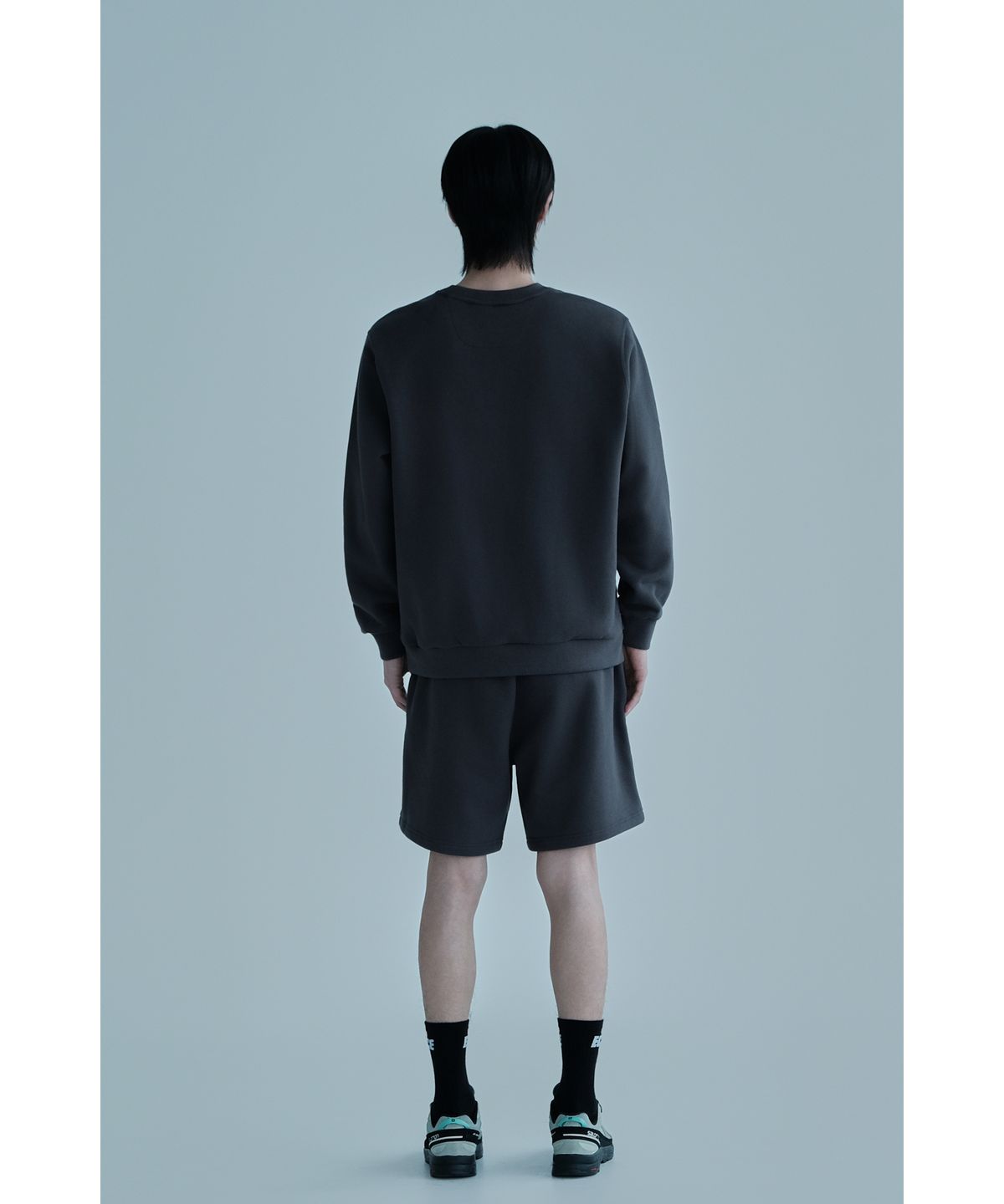 얼스캄에라(EARTH CALM ERA) 내추럴 데일리 스웨트 쇼츠_차콜