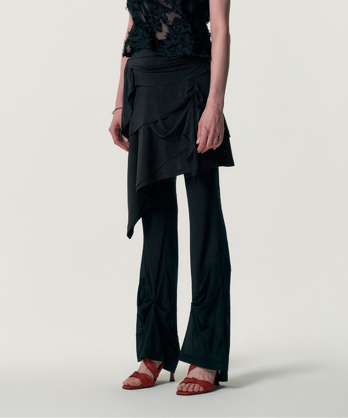 킴지수(KIMZISU) Soft-Drape Jersey Skirt_BLACK