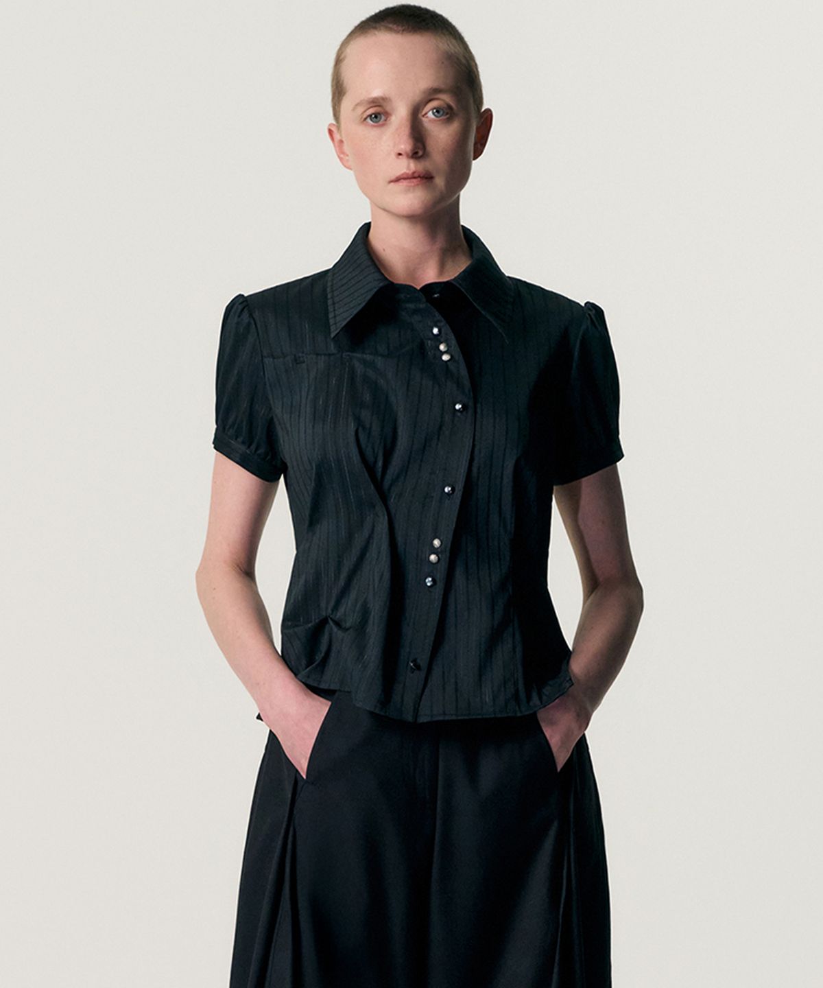 킴지수(KIMZISU) DOZI - Puffed Button Up Shirt_BLACK