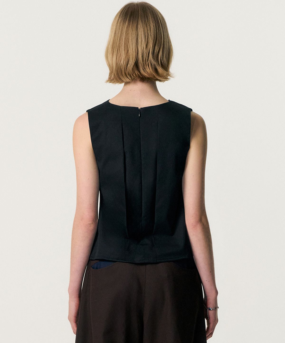 킴지수(KIMZISU) Draped Shell Top_BLACK
