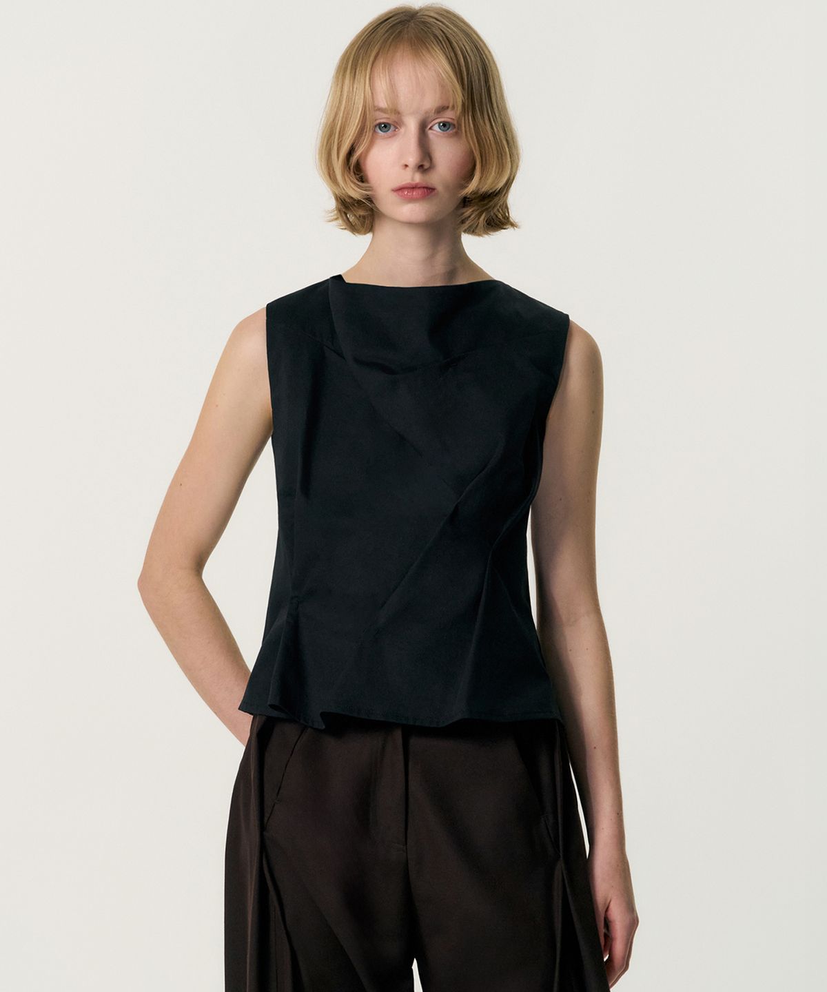 킴지수(KIMZISU) Draped Shell Top_BLACK
