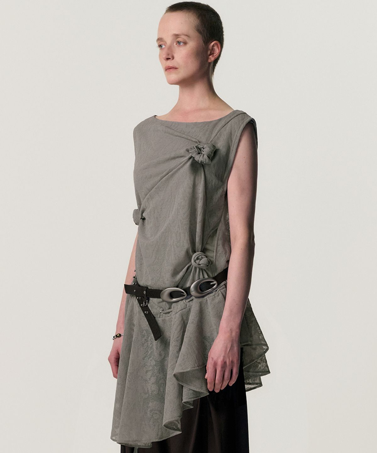 킴지수(KIMZISU) Multi-Knot Lace Jersey Top_KHAKI